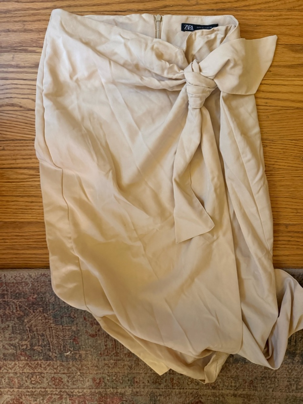 Zara Light Beige Wrap Midi Skirt with Side Tie - Picture 3 of 3